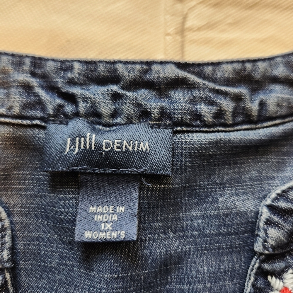 J. Jill Size 1X Embroidered Denim Sleeveless Top - Picture 6 of 7